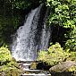 Belle cascade près du volcan Cerro Chato