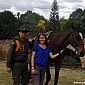 Rencontre avec des policiers à cheval. Des chevaux immenses d'ailleurs !!!