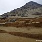 La huaca de la Luna est un temple situé près de la ville de Trujillo, ayant la forme d'une pyramide à degrés. Il fut construit par les Moches qui en firent le plus important lieu de culte de leur royaume.