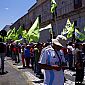Manifestation de syndicats en plein centre (il y en a régulièrement en Amérique Latine on dirait)